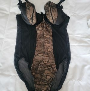 NWT Cacique Bodysuit with Beautiful Lace and Bow Details